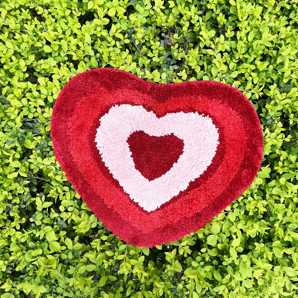 creative love heart shape floor carpet home hotel decoration red heart shape door mat wedding carpet free global shipping