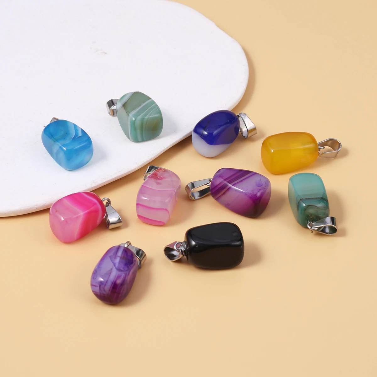 

Natural Stone Agates Pendants Irregular Mix Color Onyx High-quality for Jewelry Making Diy Women Fashion Necklace Earring Gifts