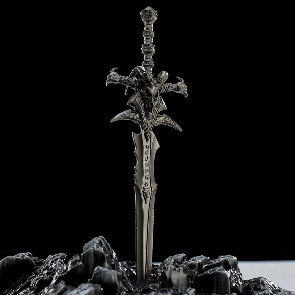 14cm World of Warcraft Frostmourne Gun Color Alloy Swords Game Keychain Weapons Model Replica Toy for Kid Katana Christmas Gifts