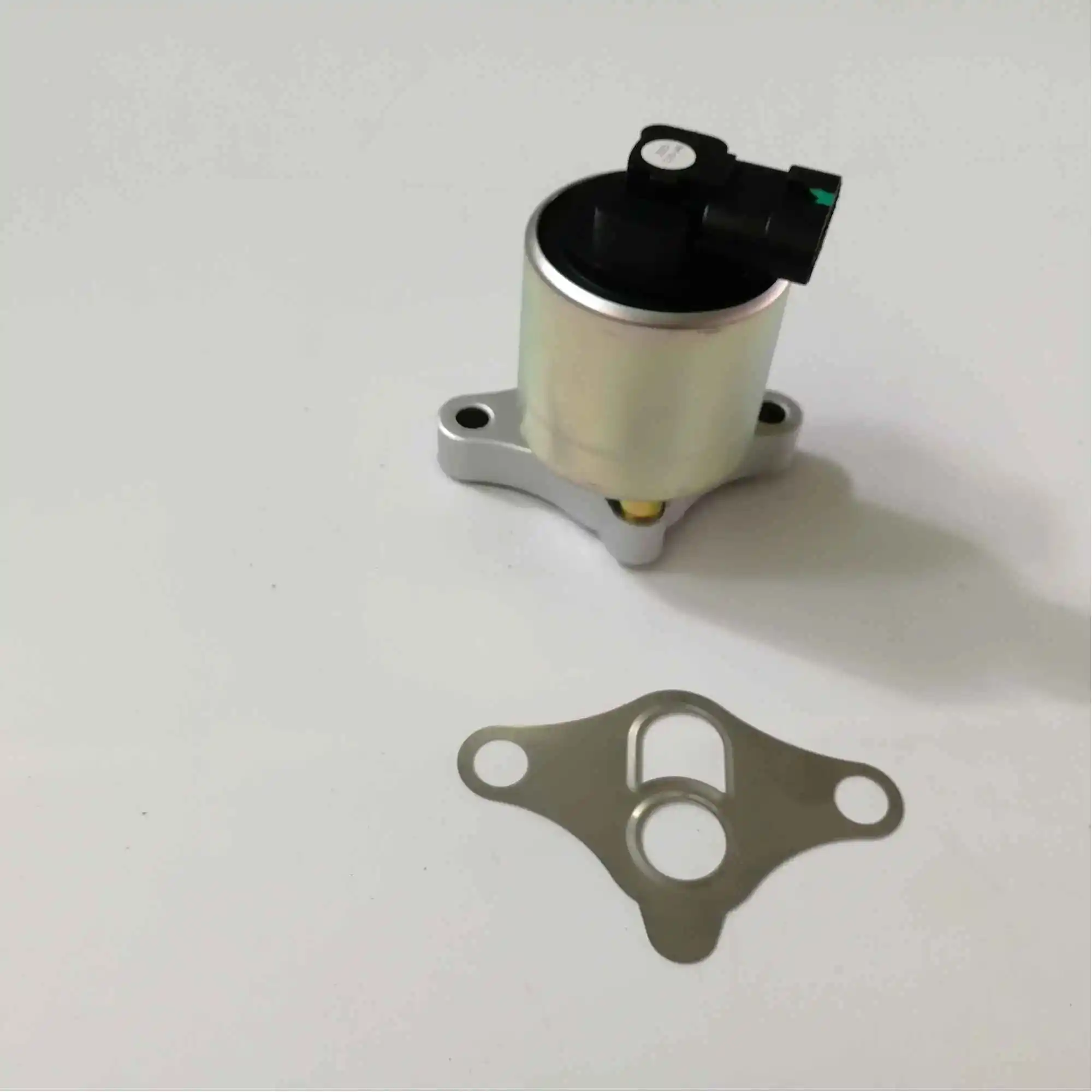 Бренд новый клапан рециркуляции выхлопных газов для OPEL VAUXHALL VECTRA B ASTRA G ZAFIRA A MK Combo