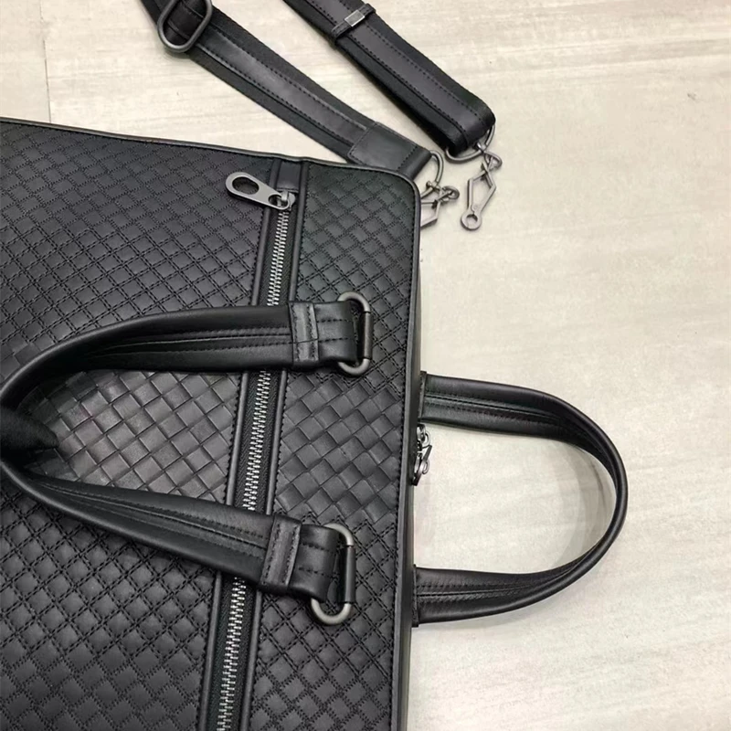 genuine leather briefcase Computer package Business casual men's bag Men's portable shoulder bag Inclined shoulder bag  cowhide