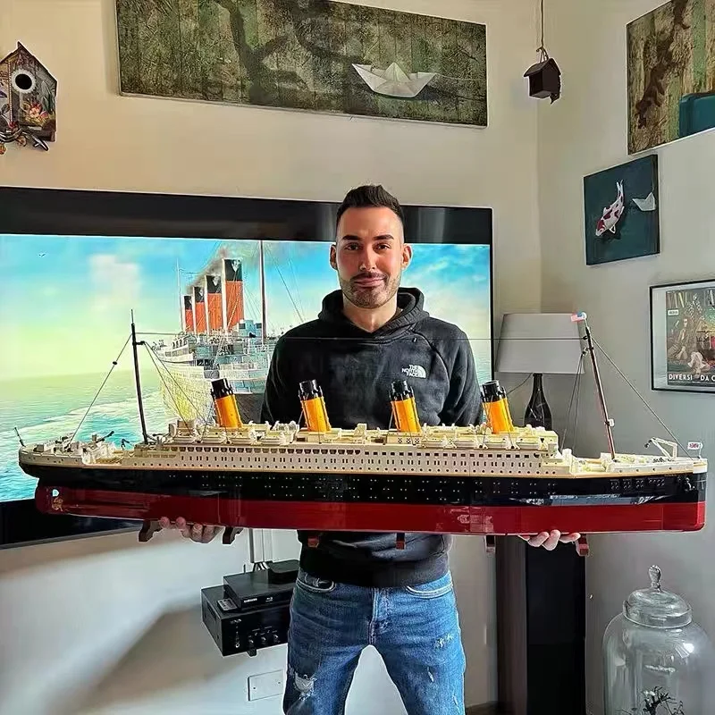 

В наличии, креативный корабль, конструктор «Титаник», модель, сборка, конструктор MOC, конструкция лодки, 9090 шт., подходит для 10294 Aldult, игрушка в подарок