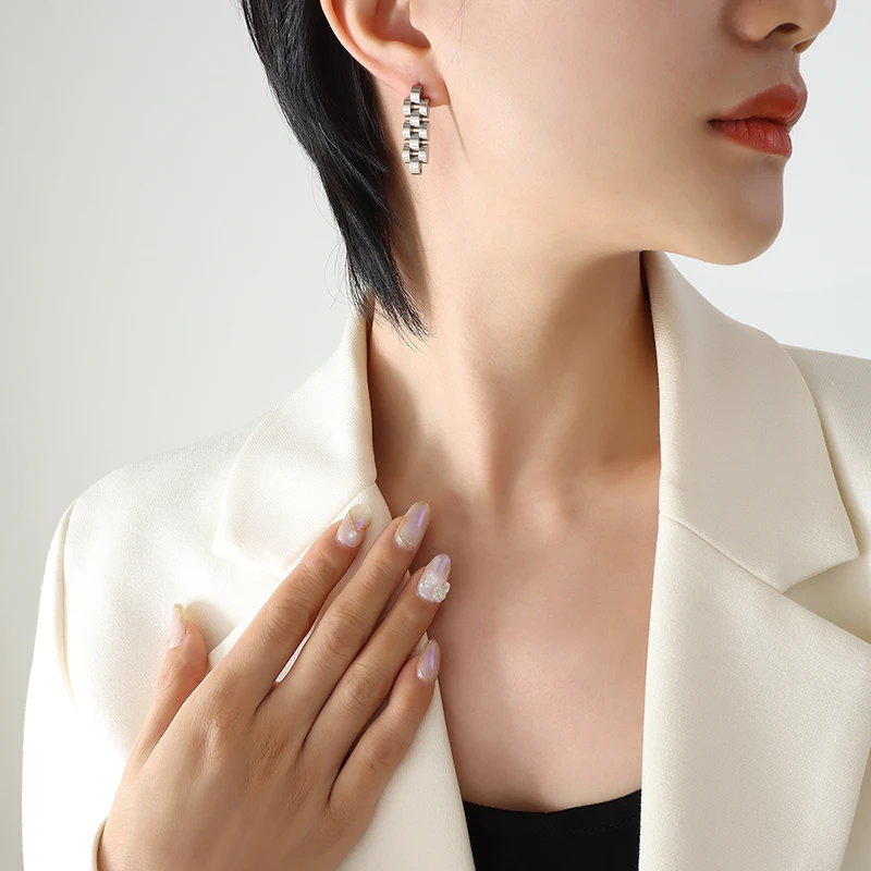 Классические серьги-капли с цепочкой для часов Liora женщин очаровательные серьги