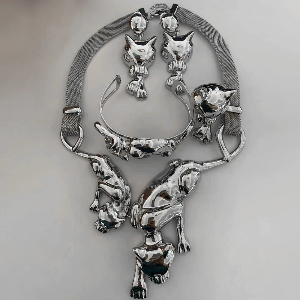 Jewelry Bracelet Fashion African Wedding Classic Necklace Earrings Sets Gold Plated Rings Women Pendant Dubai Pendant Party Gift