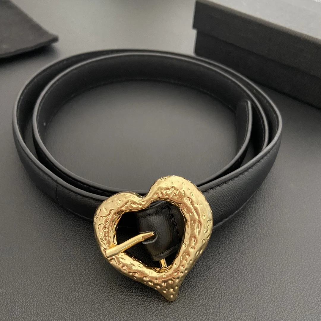 

European and American retro heart shaped leather belt