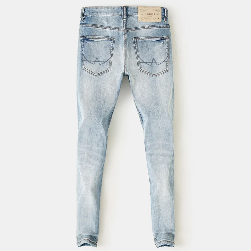 Рисунок 2 - Модные мужские джинсы в итальянском стиле