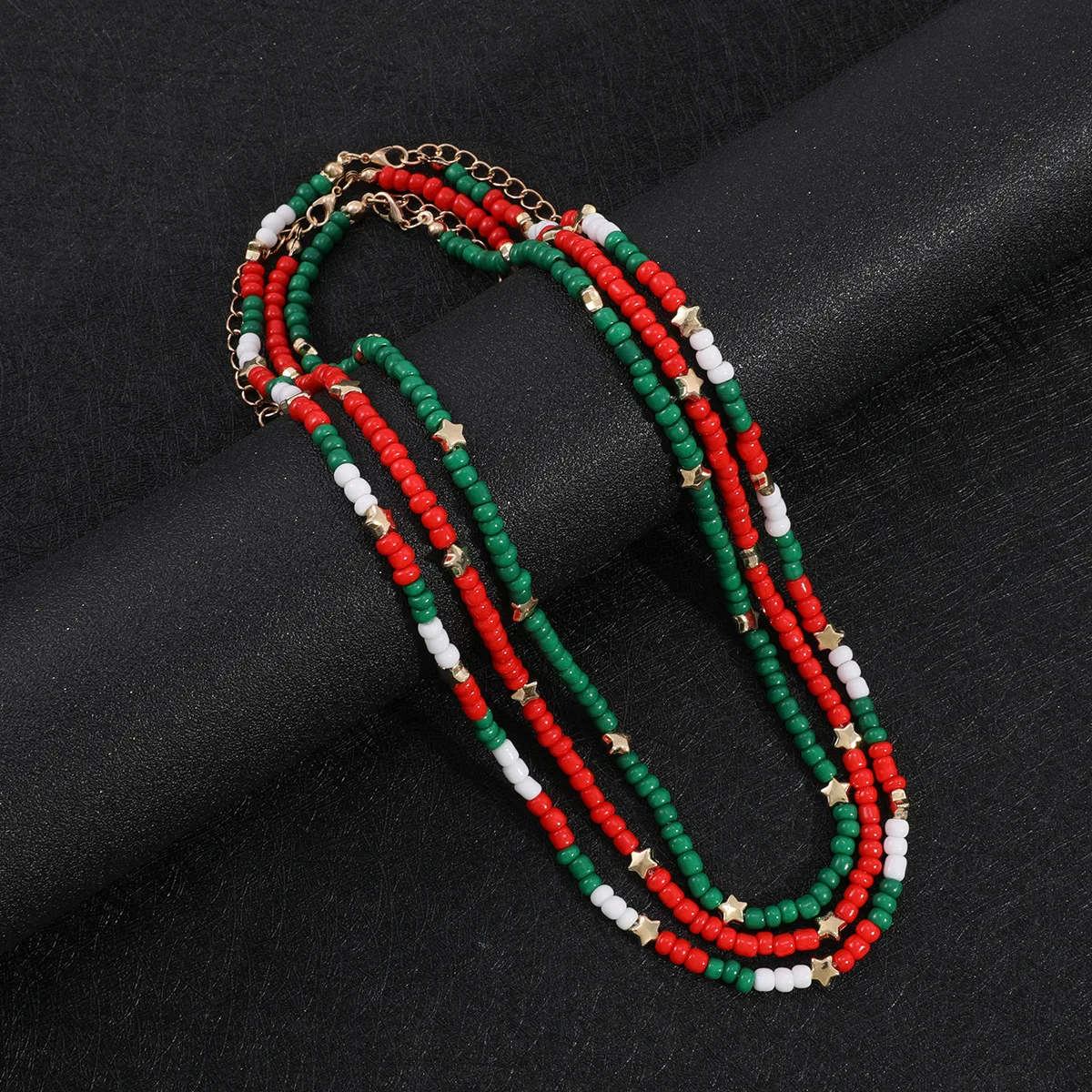 

Popular Christmas Holiday Simple Fashion New Colorful Rice Beads Necklace for Men Boys Trendy Accessories Sweater Chain Jewelry