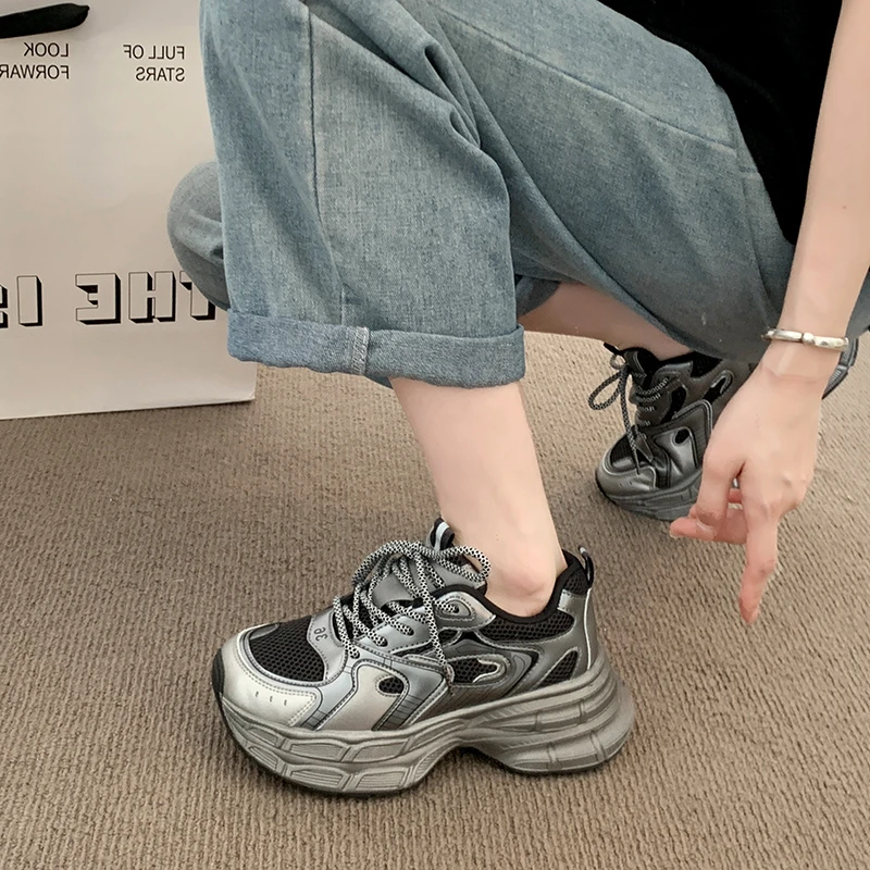 Женские кроссовки на высокой толстой подошве Нескользящие дышащие спортивные