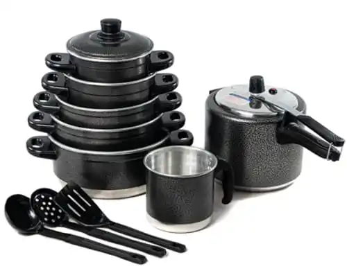 

5 Pcs Cookware Set + Ferver 12 + 4,5 Pressure Cooker L Cracked Apple StoreSTORE