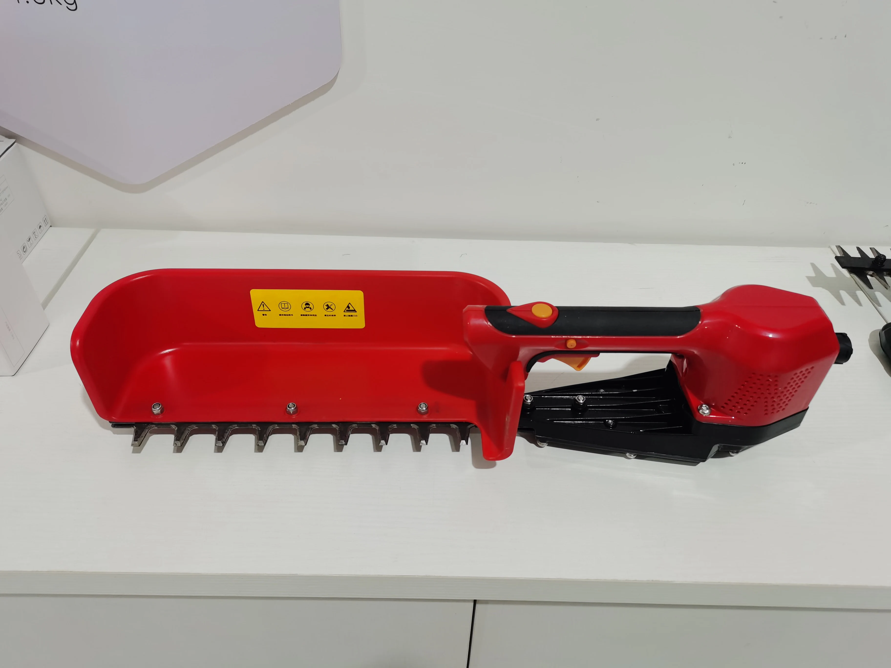 Щипцы для чая маленький резак живой изгороди