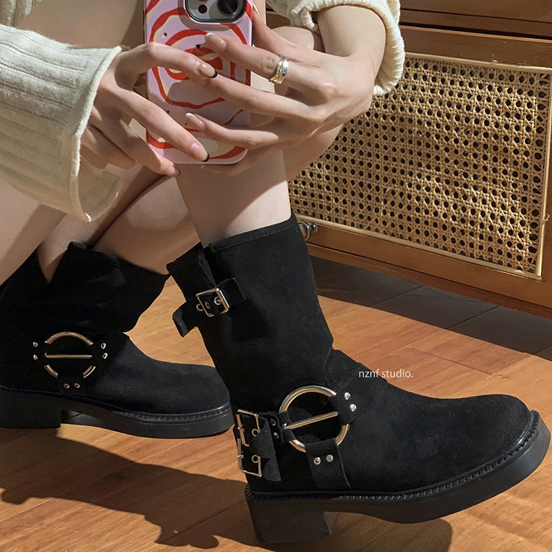 

Женские ботинки, ботинки, женская обувь 2023, ковбойские, черные, рок, Осенние, Лолита, резиновые, без шнуровки, однотонные, на расширяющемся книзу каблуке, до щиколотки, с квадратным носком, римская модель