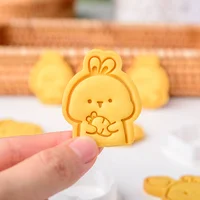 9Pcs/Set Cartoon Bunny Cookie Mold Cute Animal Rabbit Frosting Biscuit Cutter Fondant Stamp Baking Cake Decorating Tools