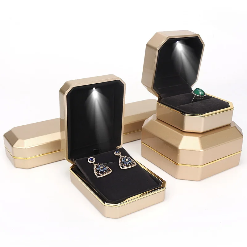Large LED Light Jewellery Set Box Plastic Pearl Earring Necklace Jewelry Gift Storage Case with Lacquer Finish