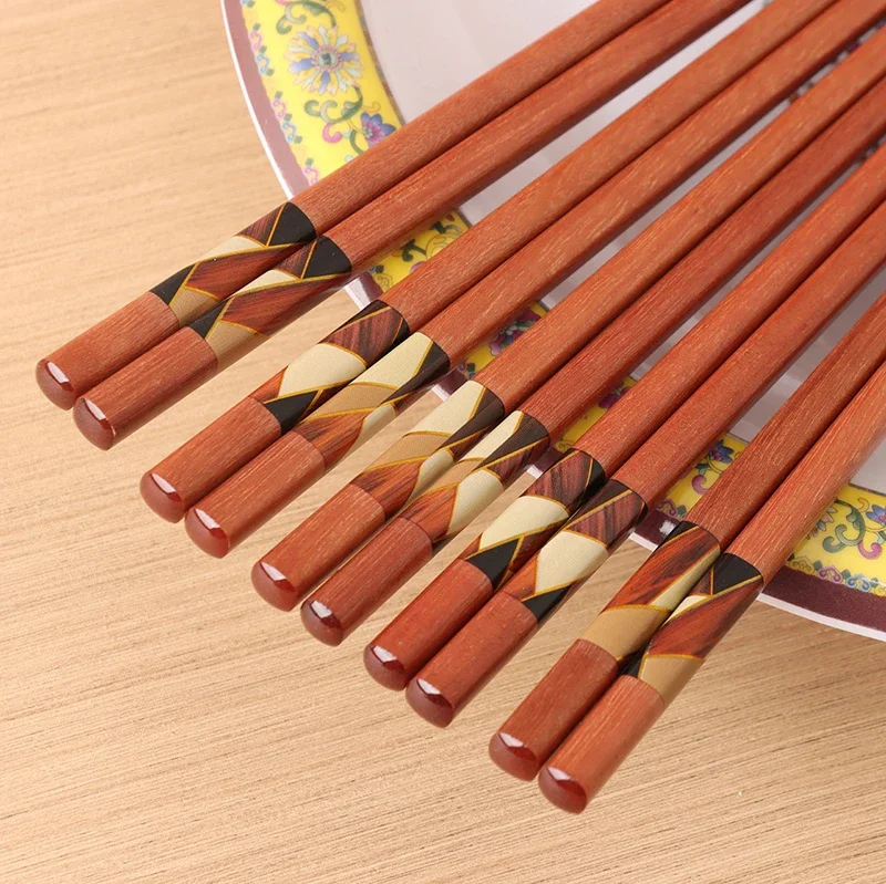 

Набор палочек для еды CZSAE из красного сандала