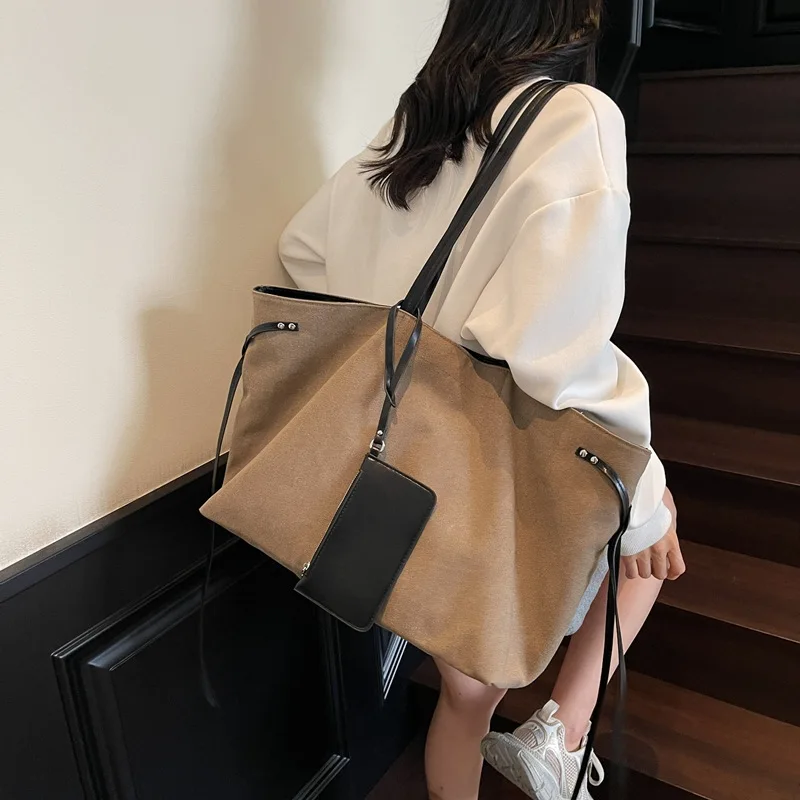 Фото CGCBAG Модные вместительные холщовые сумки-тоут, простые женские сумки через плечо для повседневного использования, оригинальные брендовые дизайнерские сумки класса люкс №3