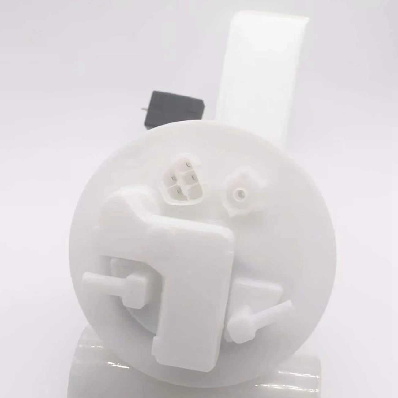 Электрический топливный насос в сборе фильтр подходит для Vios 2014 77020-0D180