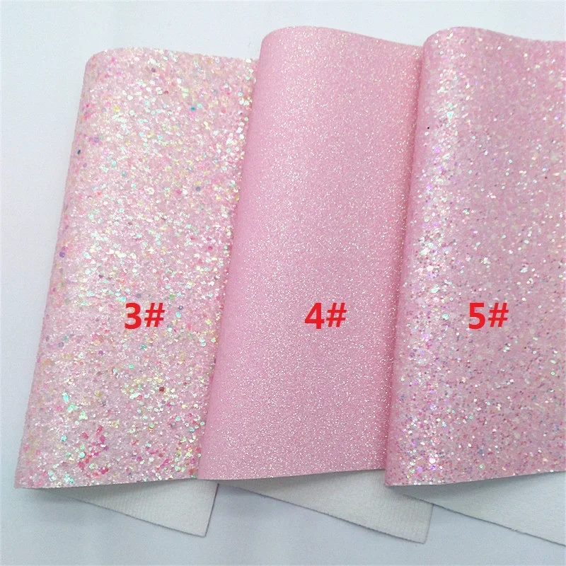 Розовая массивная блестящая кожа с сердцами снежинками принтом Санта-Клауса