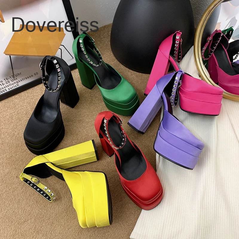 

2022 Fashion Red Green Waterproof Chunky Heels Green Pumps Buckle Women Shoes Platform Sexy Block Heels New Big Size 40 41 42 43
