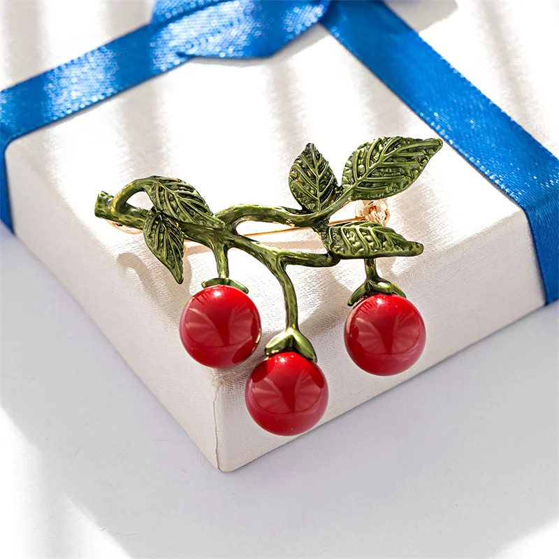 

New Simple Jewelry Brooch Fashion Creative Versatile Clothing Accessories Fruit Cherry Alloy Drop Oil Corsage