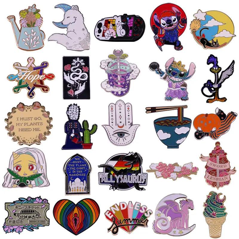 Брошь в виде кактуса на лацкане | Украшения и аксессуары