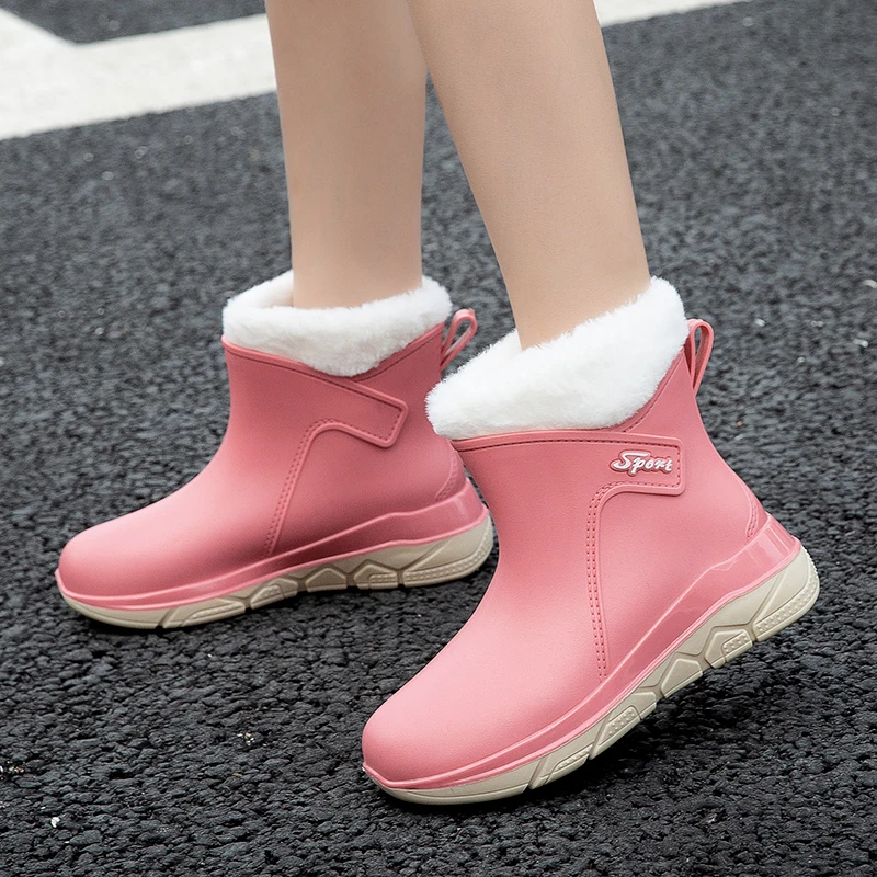 STRONGSHEN Fashion Women's Rain Boots Mid-Tube Waterproof Rubber Boots PVC Thick-Soled Plush Non-Slip Water Shoes Outdoor Shoes