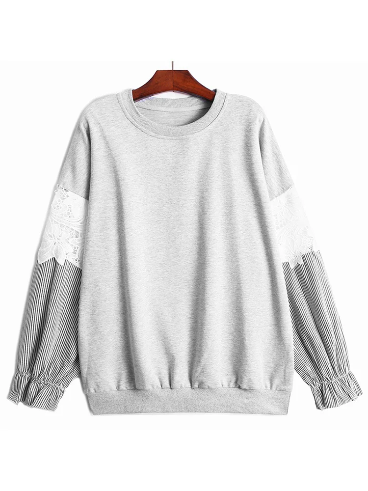 

Loose Fit Gray Lace Color-block Sweatshirt New Round Neck Long Sleeve Women Big Size Fashion Spring Autumn 2022 M777