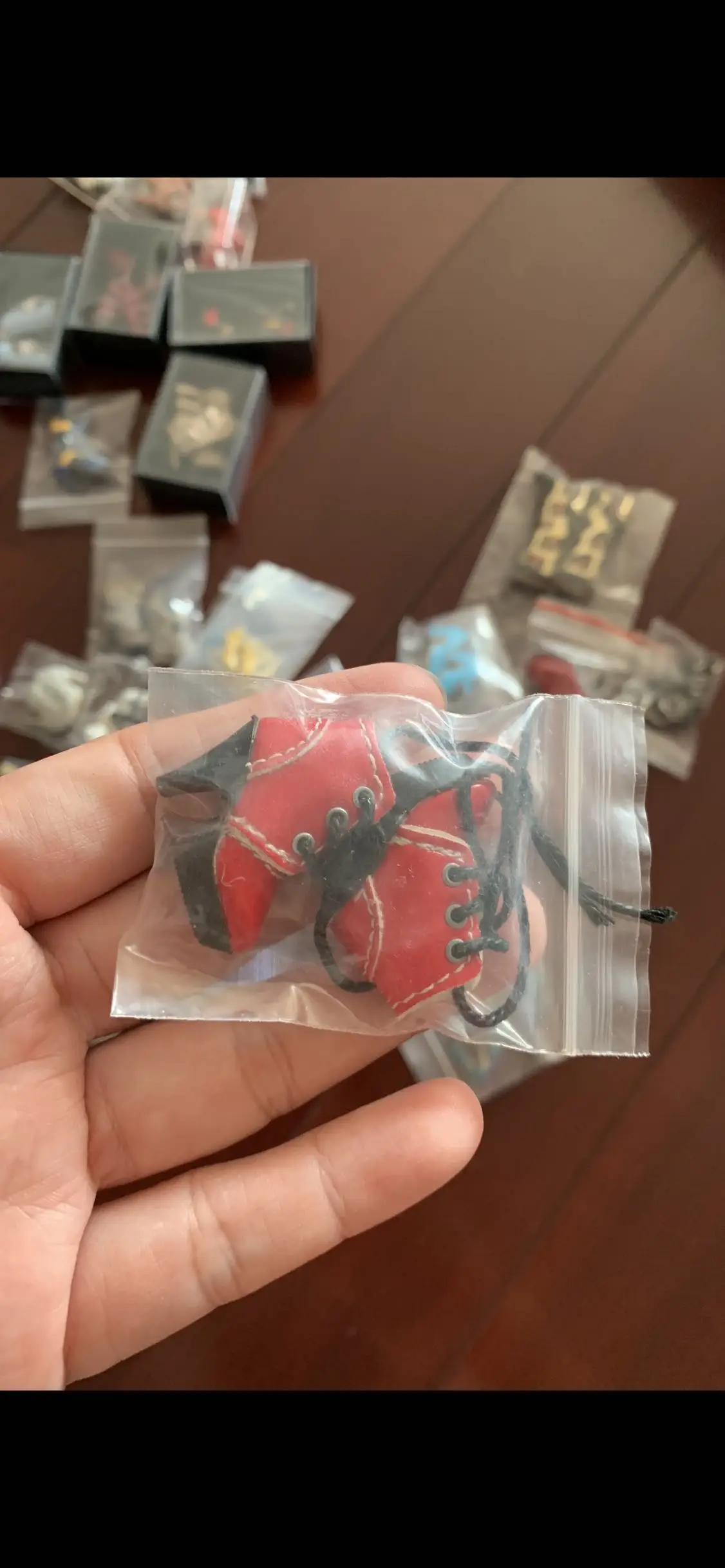 

Оригинальная кукольная обувь на высоком каблуке, супер модель, фигурка тела, кукольная обувь 1/6, повседневные босоножки для кукол, ботинки, а...