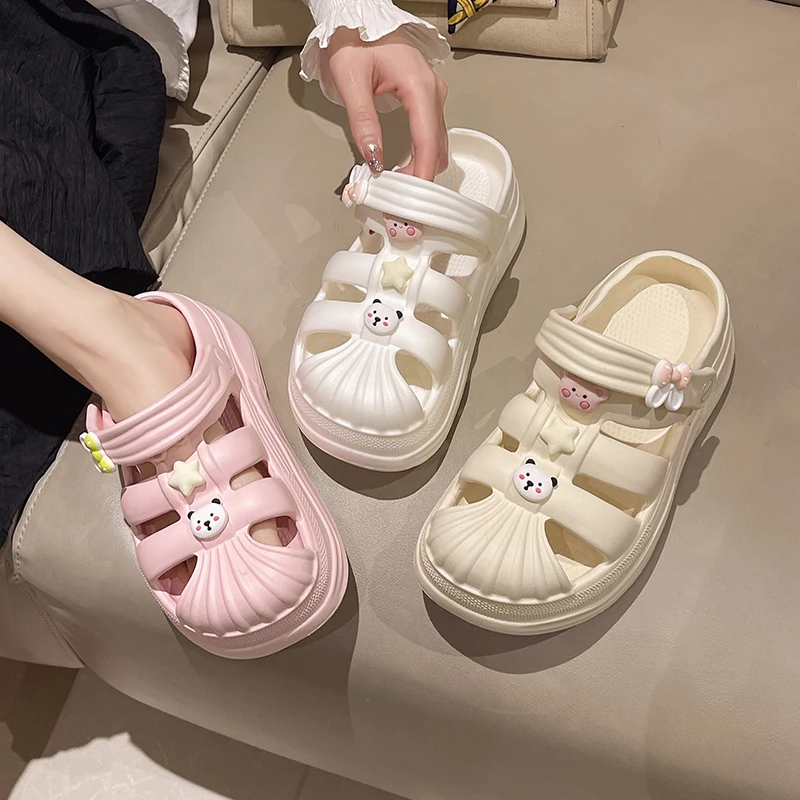 Women Slippers Cartoon Hole Shoes Girl Non-slip Garden Beach Shoes Lady Outdoor Bathroom Sandals Female Flip Flops Woman Slides