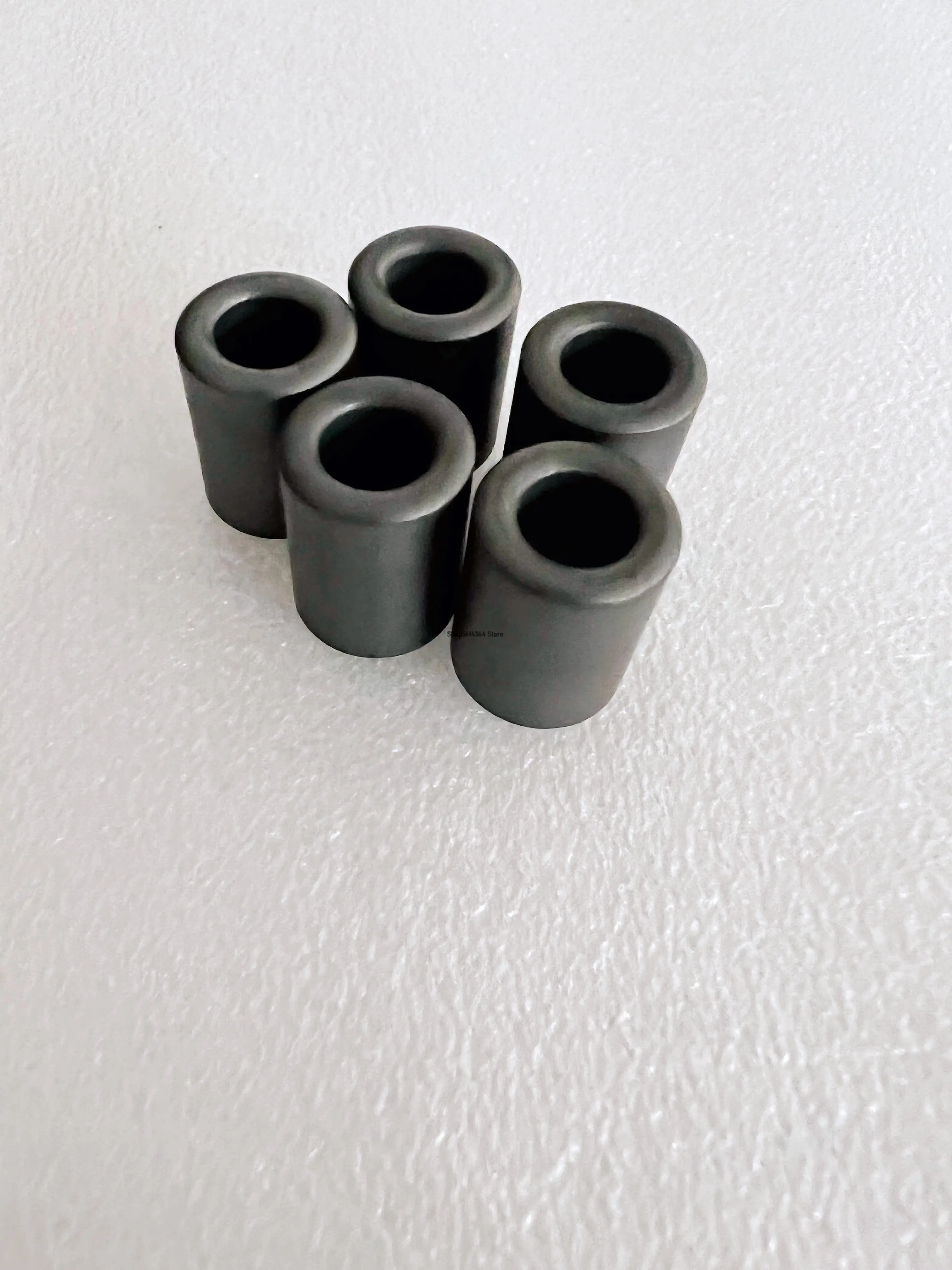 

Ферритовые дроссели с внутренним сердечником, 13 мм, 26x28x13 мм