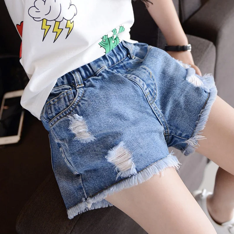 

2022 Girls Denim Shorts Teenage Girl Summer Lace Pants Kids Bow Clothes Children Flowers Embroidery Jean Short For Teenager