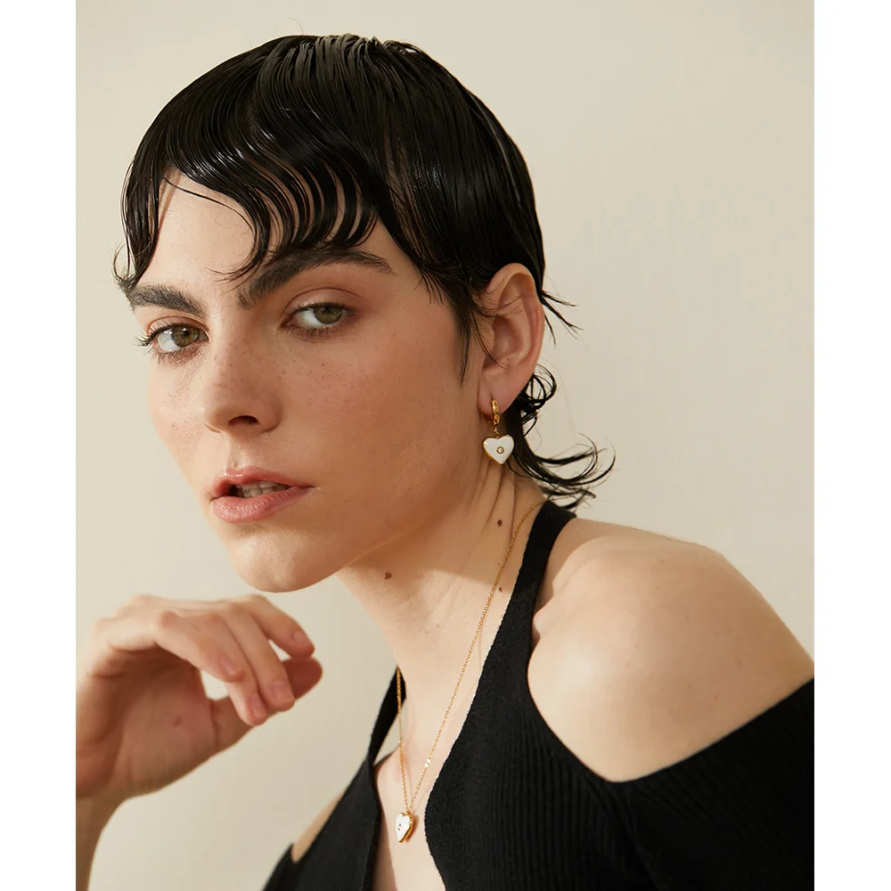 Женская подвеска-кольцо из нержавеющей стали с белой эмалью |