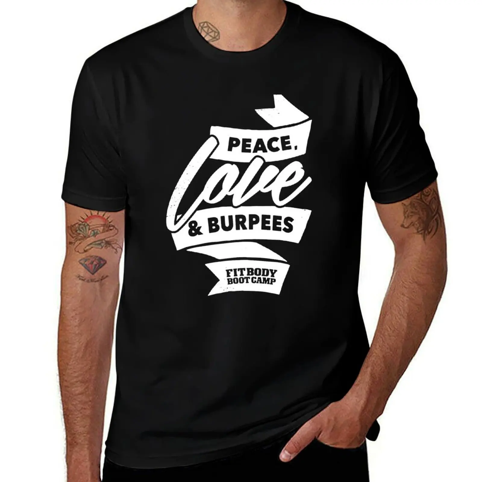 Фото Белая футболка Peace Love and Burpees, базовый топ с короткими рукавами больших размеров №1