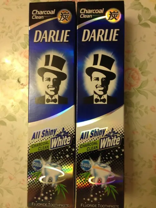 

4 packs of Darlie Charcoal All Shiny Whitening Toothpaste