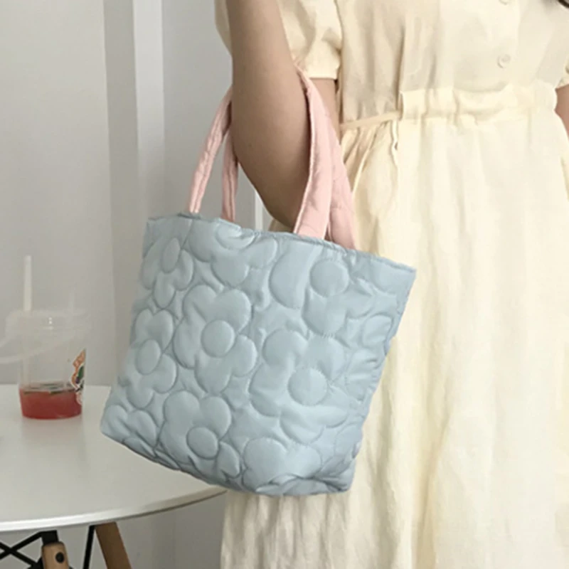 2022 Shopping Bags Durable Travel Storage Sweet Embroidered Flowers Reusable Women Portable Lunch Bag Handbags Organizer Pouch |