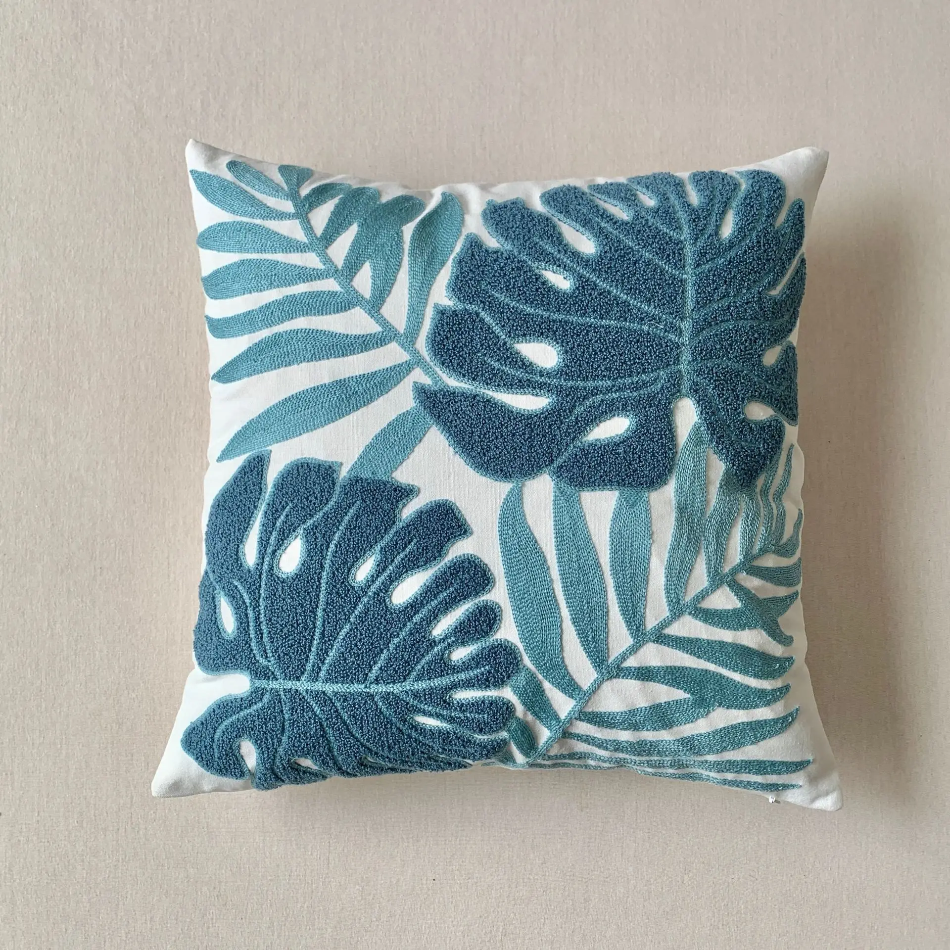 

Декоративная наволочка Полиэстер/хлопок с цветочным принтом 45x45 см