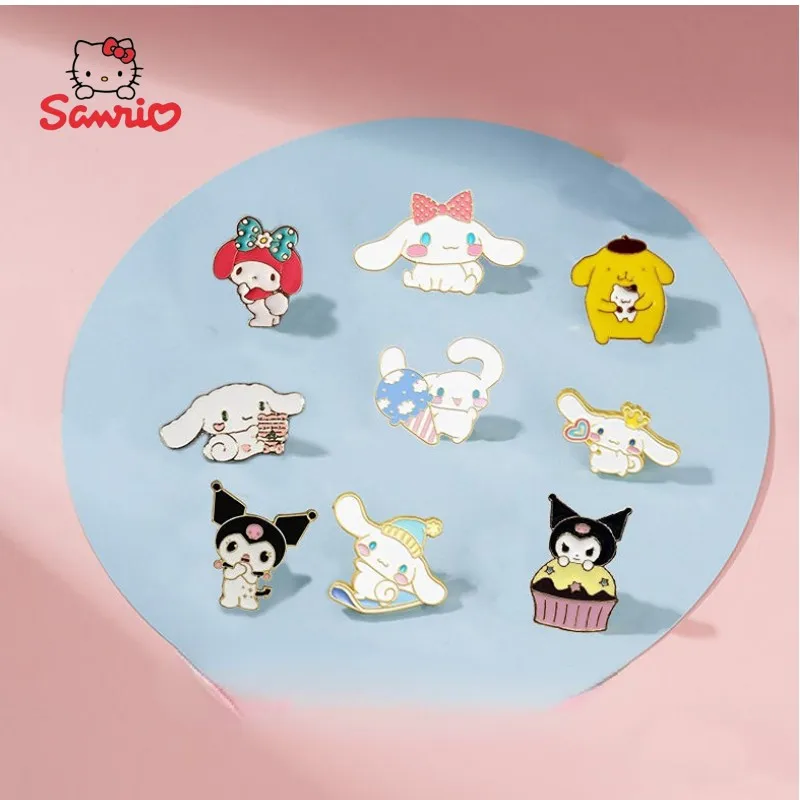

Sanrio anime cartoon cinnamon roll brooch female high-grade temperament student cute schoolbag Kulomi new decoration wholesale