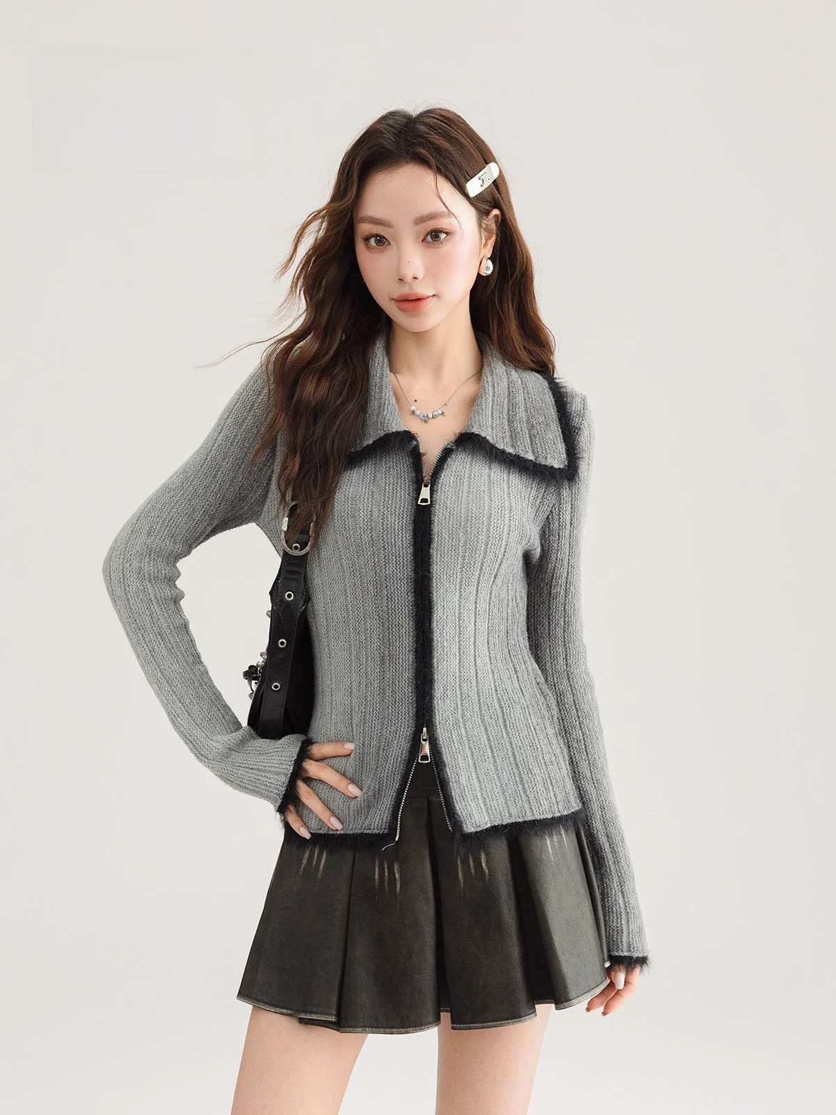 Forever2 Korean Series Slim fit Raw Gradient Sweater Women Autumn and Winter New Retro Double Zipper Lapel Top |