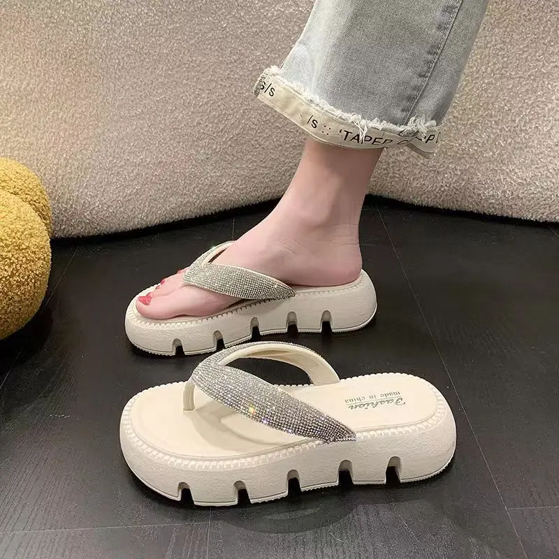 Women Slippers 2023 Summer Thick Bottom Beach Sandals Casual Home Fashion Flip Flops Indoor and Outdoor Bathroom Non-slip Shoes
