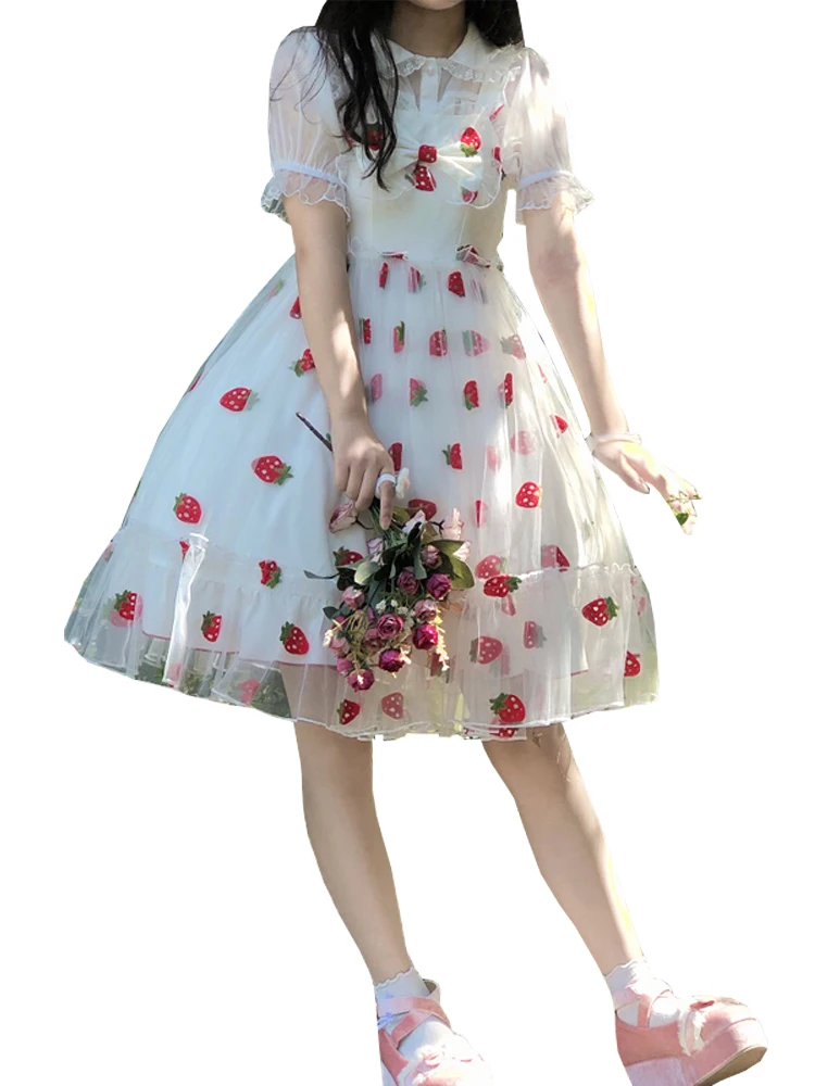 

Японское милое платье с вышивкой клубники без рукавов, летнее милое платье на бретелях с бантом и высокой талией, мягкое газовое платье для ...