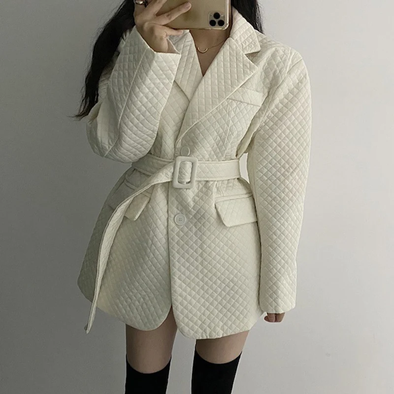 2021 New Autumn and Winter Women's Clothing Quilted Warm Plaid Loose Long-sleeved Lapel Single-breasted Suit Padded Jacket Women