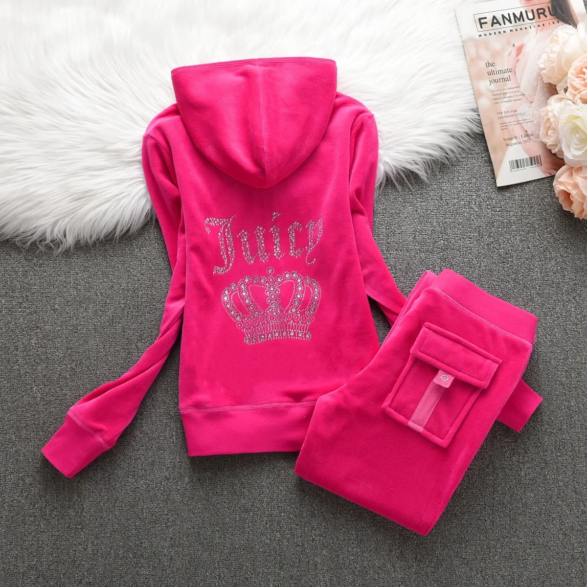 

Women Velvet Juicy Set Diamonds Juicy Shorts Set Juicy Tracksuit Set Women’s Velour Tracksuit Y2k Suit