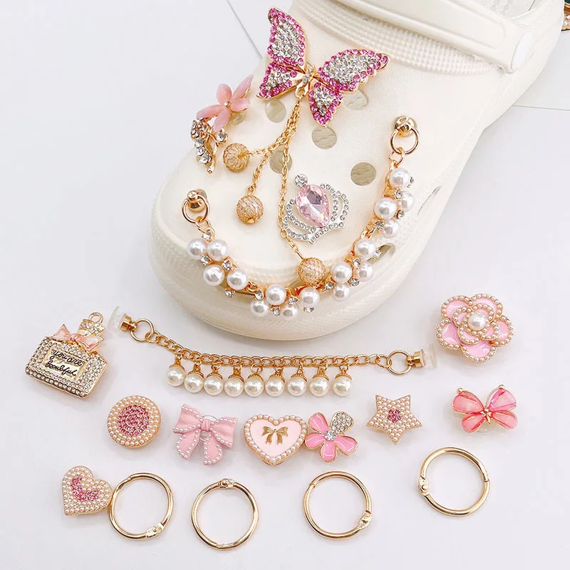 Luxury Brand Design Croc Charms Bling Rhinestone Butterfly Metal Decoration for Clogs Pearl Chain Charm Pink Bow Accessory Gift