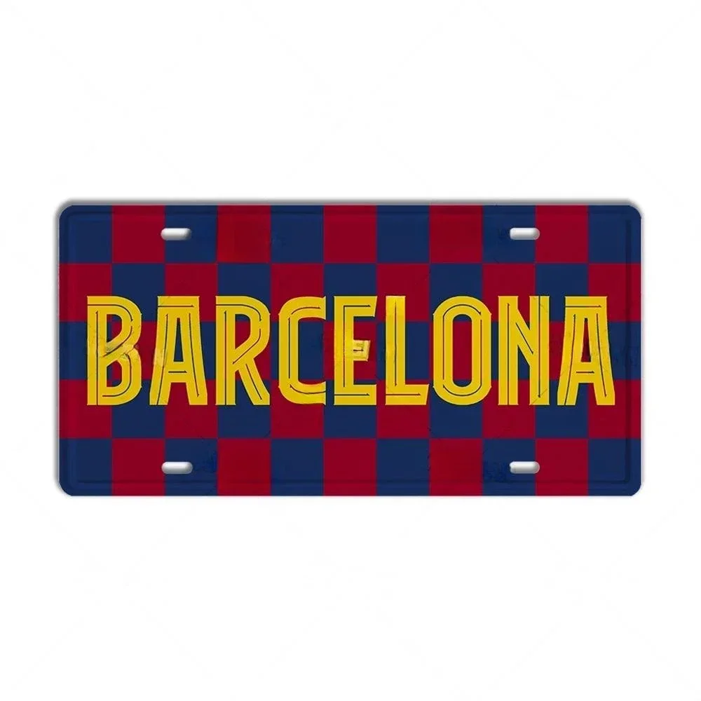 

Винтажная металлическая табличка с названиями городов