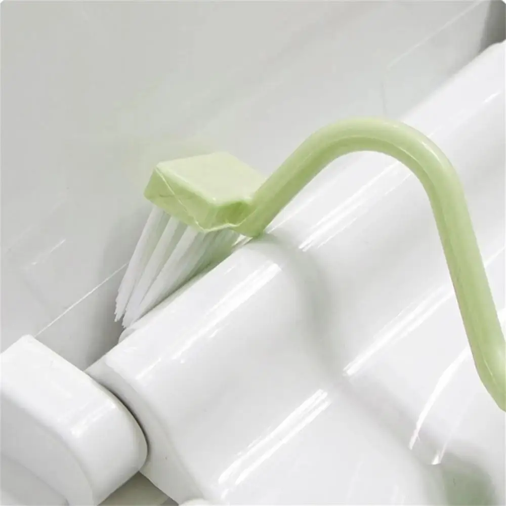 

Portable Long Handle Curved Brush Angle Handle Toilet Cleaning Brush Household V-shaped Toilet Brush Wholesale Creative 1pcs