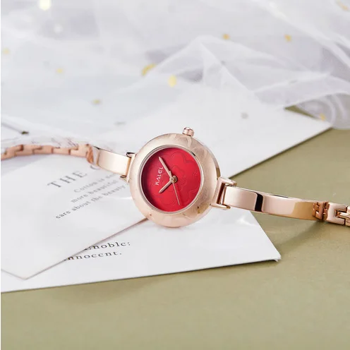 2023 simple hot selling waterproof simple small exquisite small dial women's quartz watch a hair