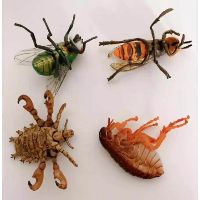 Фото Оригинальная аниме-фигурка Gashapon: миниатюрная модель насекомого (муха, таракан) для выставки, коллекционная фигурка, игрушка в капсуле, подарок №4
