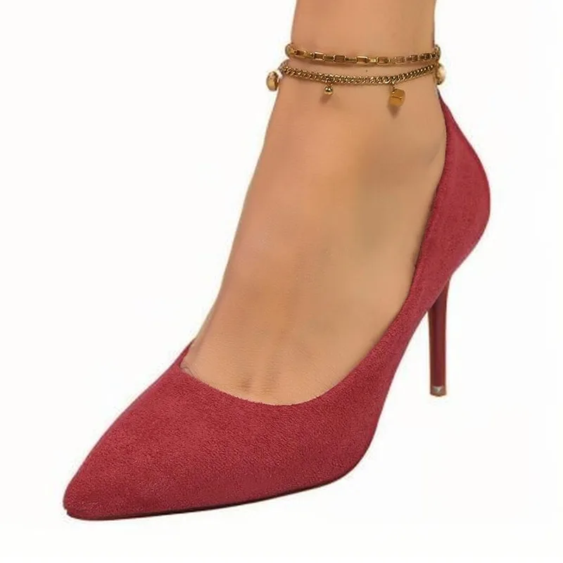 Замшевая женская обувь на высоком каблуке пикантная модная с острым носком