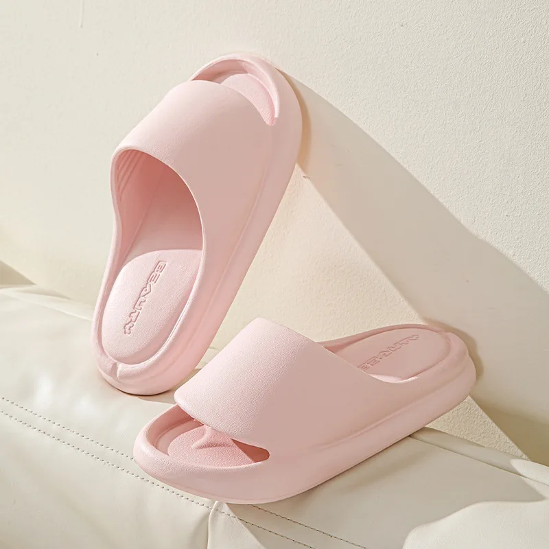 Summer Outdoor Wearing Sandals Women's Bathrooms Lightweight and Simple Indoor Soft Sole Couples Home Casual Slippers Men