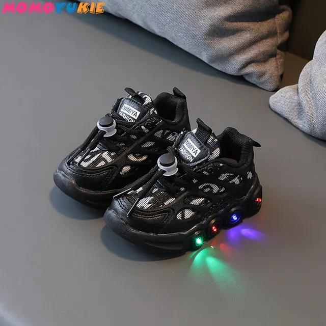 Size 21-30 New LED Children Glowing Shoes Baby Luminous Sneakers Boys Lighting Running Shoes Kids Breathable Mesh Sneakers 2