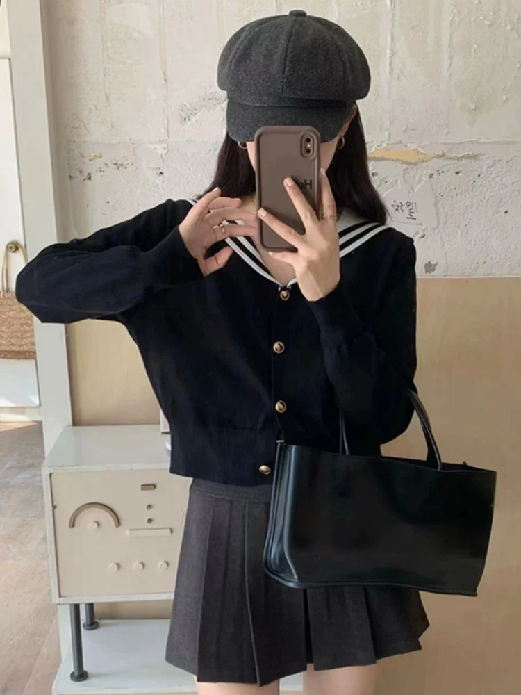 Вязаный кардиган с матросским воротником во французском стиле контрастного